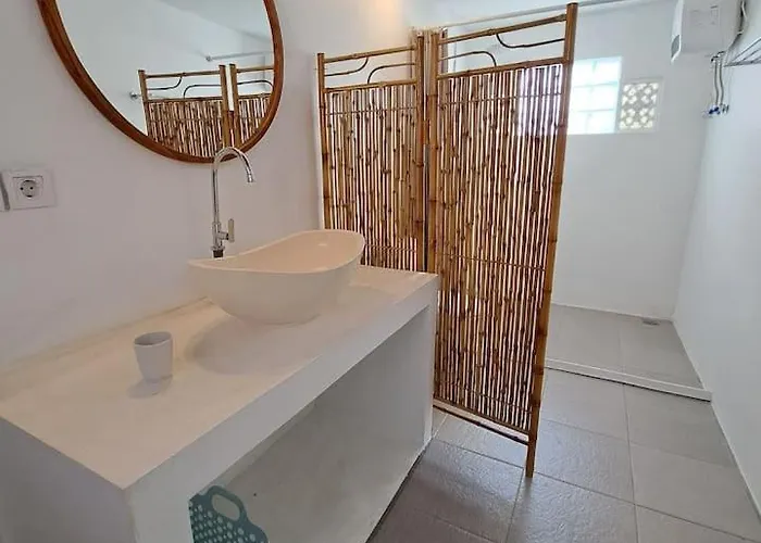 Relaxing Mezzanine 4 In Pererenan Bali, I Feel Good 4 * チャングー